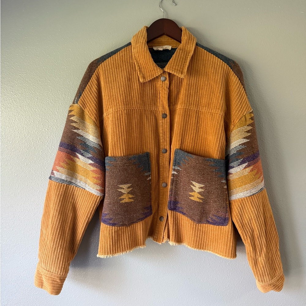 5 Shackets/$80 - Women’s Large - Picture 2 of 11